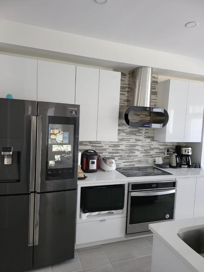 5 Star Home Оттава Экстерьер фото